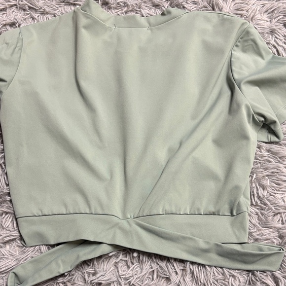 Light Green Crop Top - Picture 7 of 11